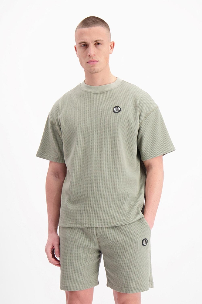 MONOGRAM WAFFLE T SHIRT 1 125 3 34 GREEN